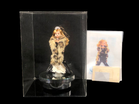Rare Takara Limited to 100 units 1 million yen Diamond Licca-chan K18WG 18WG 2.40ct Exclusive case Warranty card Serial number card